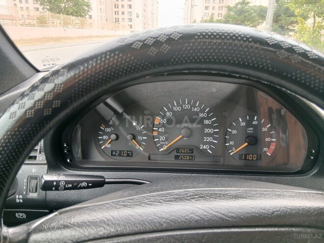 Mercedes C 180 1999, 125,000 km - 1.8 л - Bakı