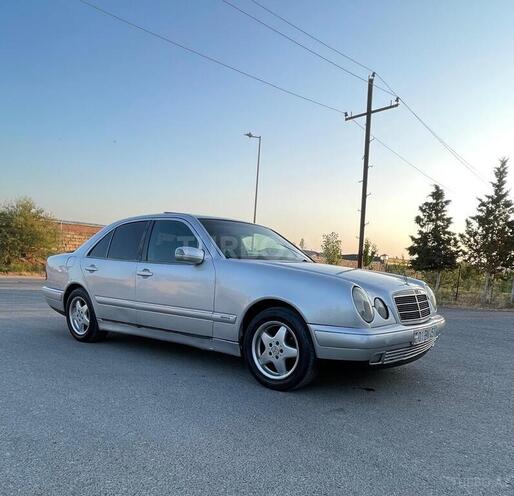 Mercedes E 300 d 1996, 245,000 km - 3.0 l - Bakı