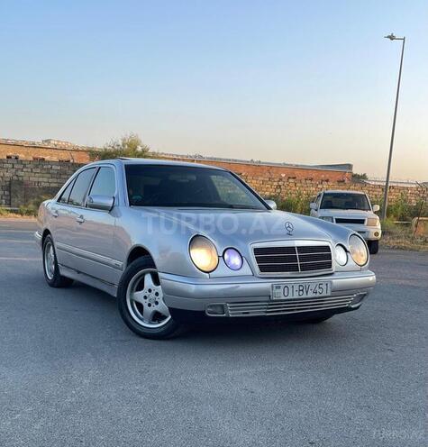 Mercedes E 300 d 1996, 245,000 km - 3.0 l - Bakı