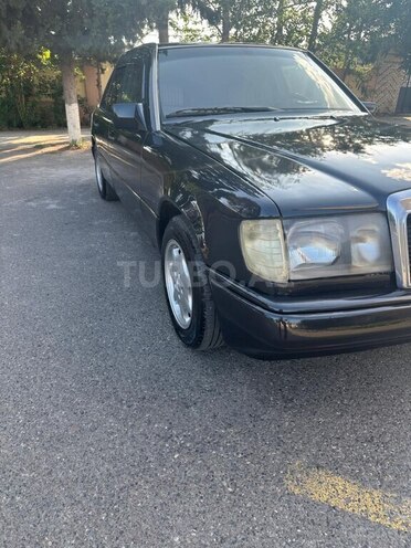 Mercedes E 220 d 1990, 235,487 km - 2.2 l - İmişli