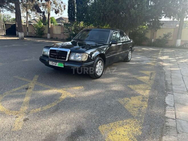 Mercedes E 220 d 1990, 235,487 km - 2.2 l - İmişli
