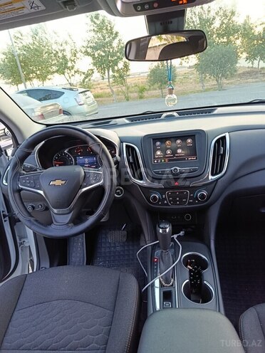 Chevrolet Equinox-7