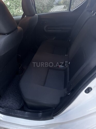 Toyota Aqua 2017, 88,000 km - 1.5 l - Bakı