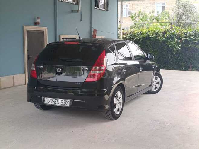 Hyundai i30 2010, 189,000 km - 1.4 л - Şirvan