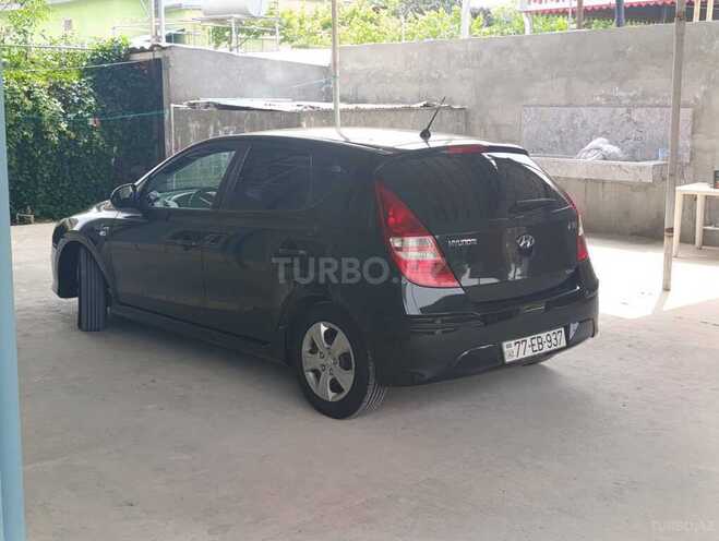 Hyundai i30 2010, 189,000 km - 1.4 л - Şirvan