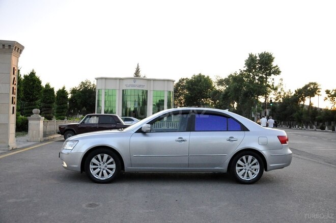 Hyundai Sonata 2009, 222,000 km - 2.0 л - Saatlı