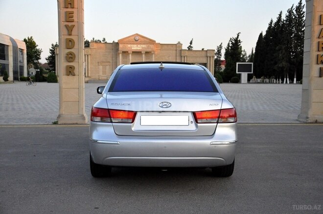 Hyundai Sonata 2009, 222,000 km - 2.0 л - Saatlı