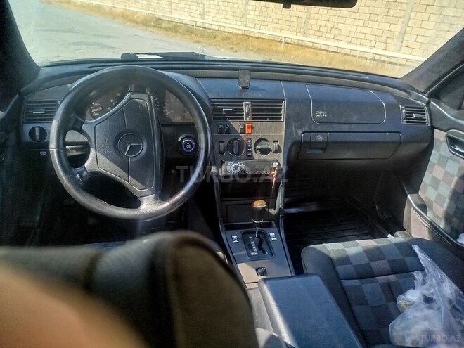 Mercedes C 220 1994, 352,000 km - 2.2 л - Bakı