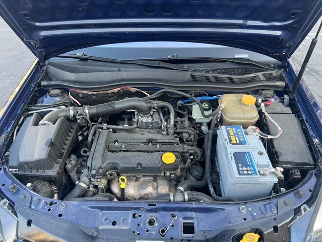 Opel Astra 2006, 302,000 km - 1.4 l - Bakı