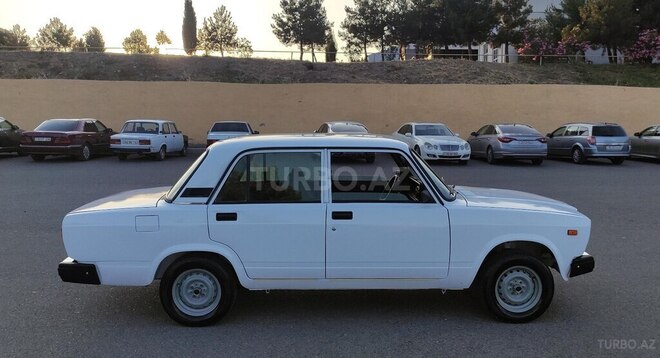 LADA (VAZ) 2107 2007, 85,000 km - 1.6 l - Gəncə