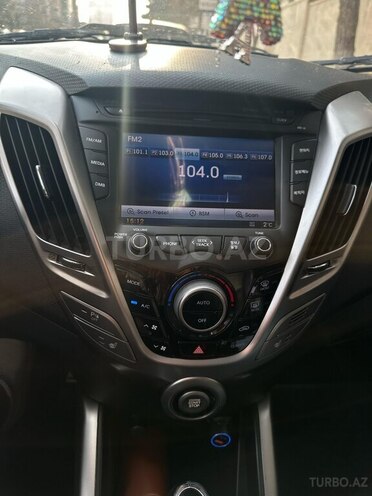 Hyundai Veloster 2011, 104,200 km - 1.6 l - Bakı