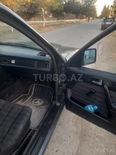 Mercedes 190 1992, 886,660 km - 2.0 l - Bakı