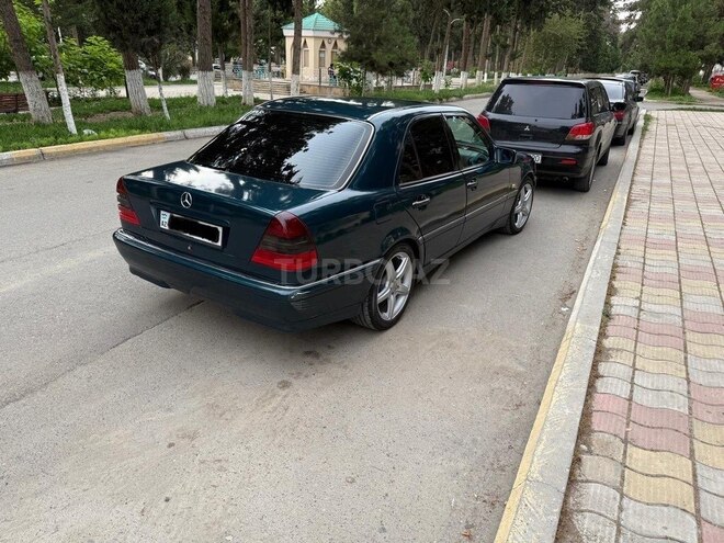 Mercedes C 180-6