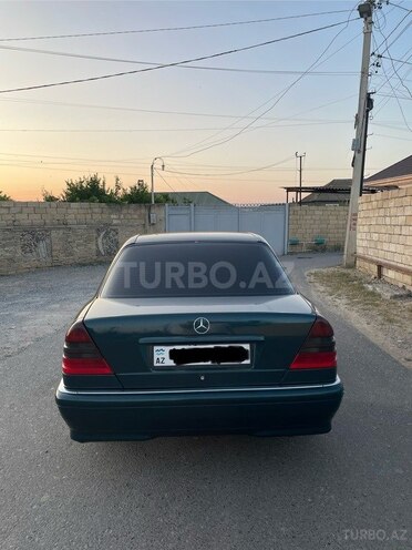 Mercedes C 180-3
