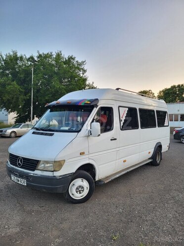 Mercedes Sprinter 412 1995, 495,816 km - 2.9 l - Qazax