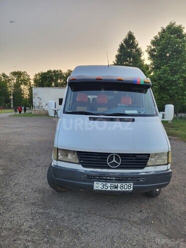 Mercedes Sprinter 412 1995, 495,816 km - 2.9 l - Qazax