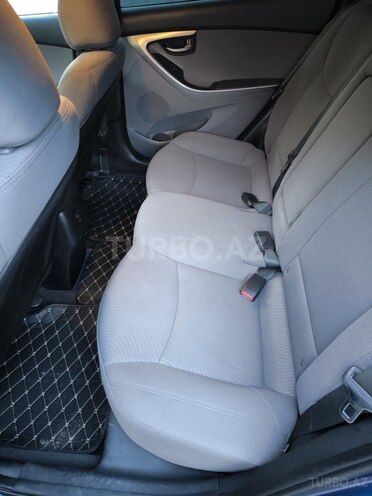 Hyundai Elantra 2015, 200,000 km - 1.8 l - Bərdə