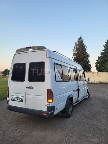 Mercedes Sprinter 412 1995, 495,816 km - 2.9 l - Qazax