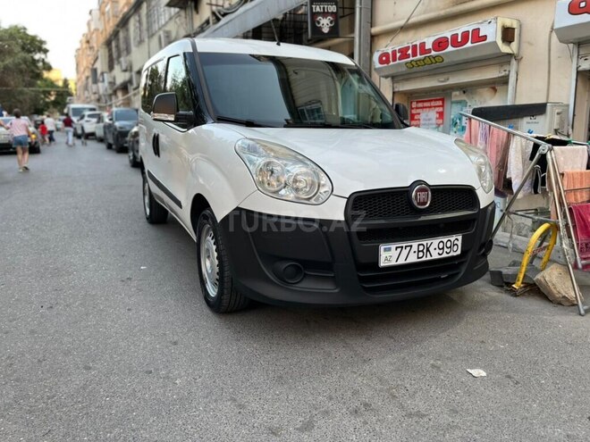 Fiat Doblo 2014, 195,263 km - 1.4 l - Bakı