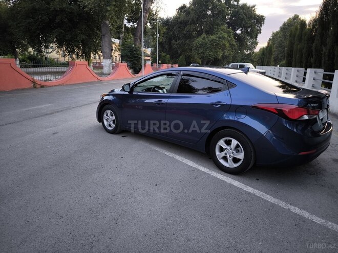 Hyundai Elantra 2015, 200,000 km - 1.8 l - Bərdə