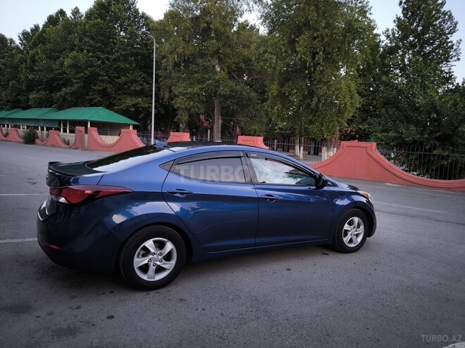 Hyundai Elantra 2015, 200,000 km - 1.8 l - Bərdə