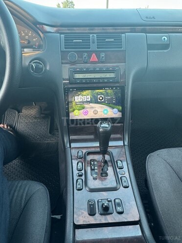 Mercedes E 220 d 2000, 316,000 km - 2.2 l - Saatlı