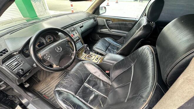 Mercedes E 240 2001, 438,000 km - 2.4 l - Şirvan
