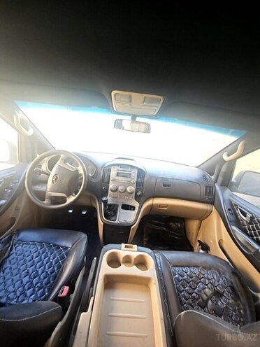 Hyundai H-1 2009, 446,258 km - 2.5 l - Sumqayıt