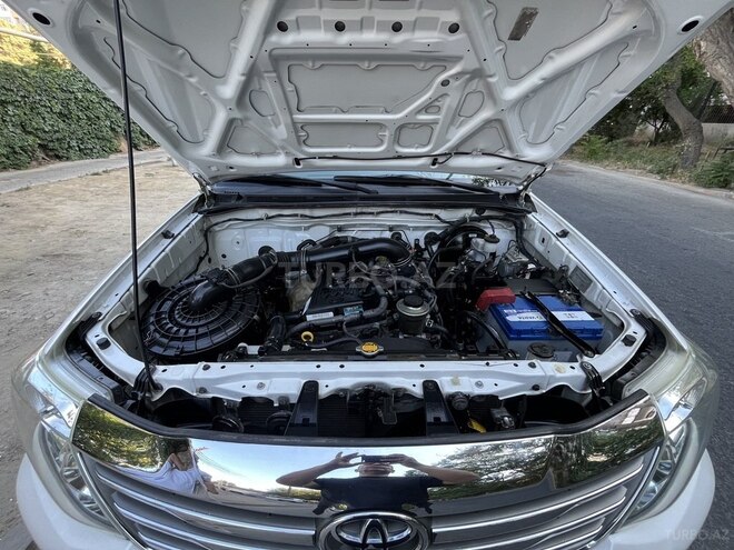 Toyota Fortuner-17