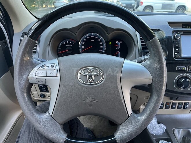 Toyota Fortuner-20