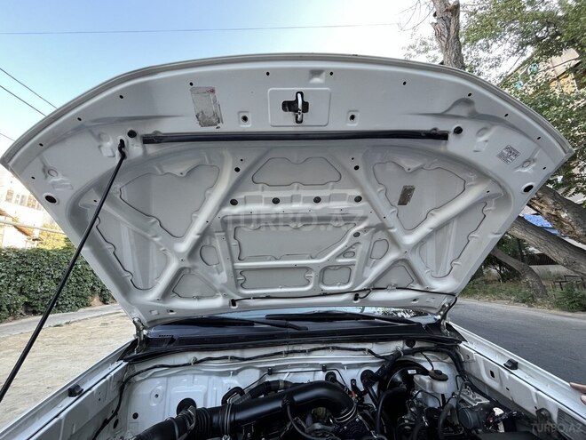 Toyota Fortuner-18