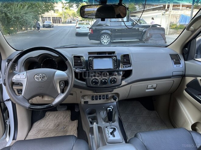 Toyota Fortuner-3