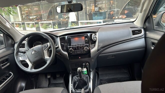 Mitsubishi L200 2023, 46,000 km - 2.4 l - Bakı