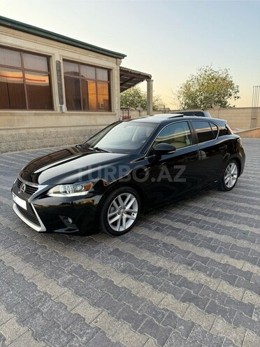Lexus CT 200h-3