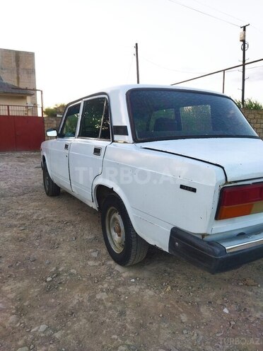 LADA (VAZ) 2107 1998, 88,741 km - 1.6 l - Salyan