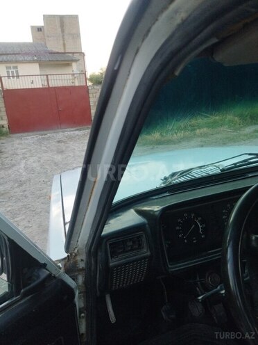 LADA (VAZ) 2107 1998, 88,741 km - 1.6 l - Salyan