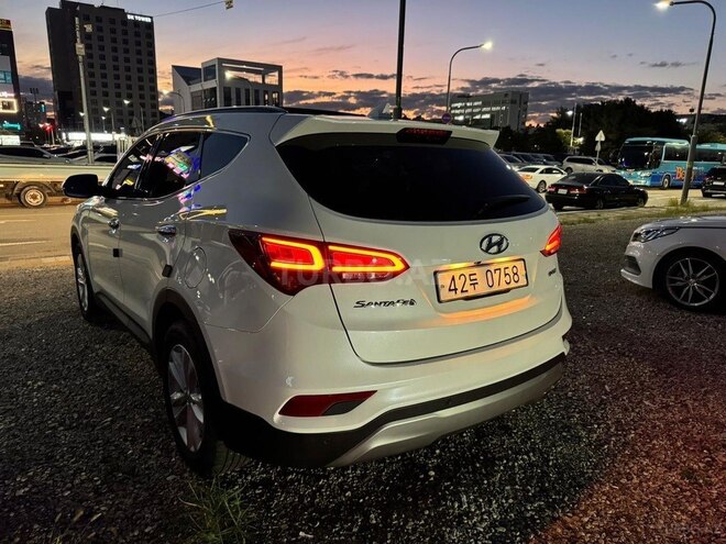 Hyundai Santa Fe-6