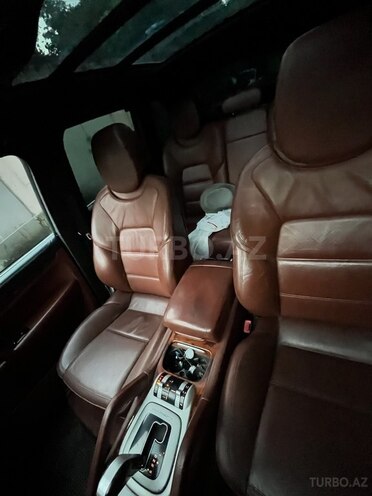 Porsche Cayenne-10