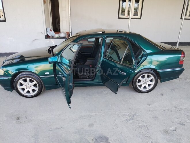 Mercedes C 220 d 1994, 664,850 km - 2.2 l - Tovuz