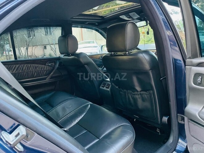 Mercedes E 240 2000, 238,562 km - 2.4 l - Bakı
