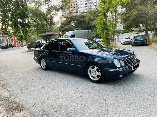 Mercedes E 240 2000, 238,562 km - 2.4 l - Bakı