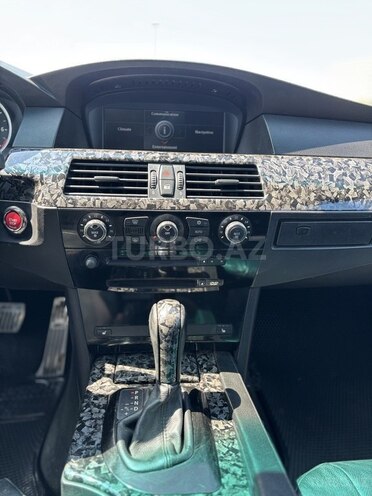 BMW 530 2006, 317,000 km - 3.0 l - Bakı