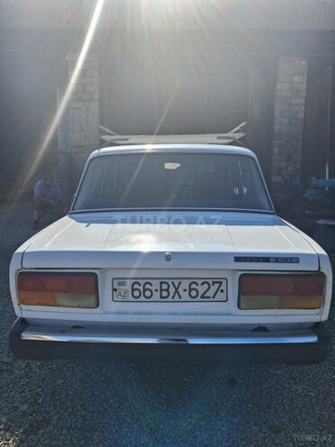 LADA (VAZ) 2107 2003, 80,000 km - 1.6 л - Yevlax