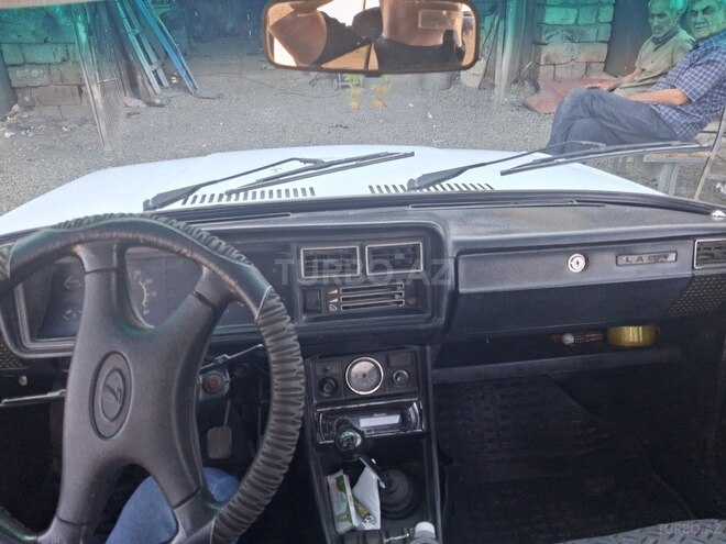 LADA (VAZ) 2107 2003, 80,000 km - 1.6 л - Yevlax