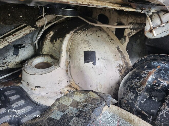 LADA (VAZ) 21013 1986, 90,003 km - 1.3 l - Qax