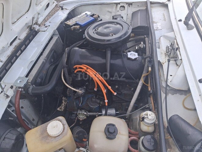 LADA (VAZ) 2107 2003, 80,000 km - 1.6 л - Yevlax