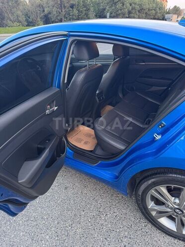 Hyundai Avante 2016, 155,516 km - 1.6 l - Bakı