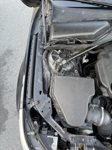 BMW 520 2009, 407,000 km - 2.0 l - Bakı