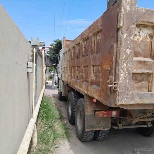 HOWO Sinotruk 2011, 450,000 km - 9.5 l - Bakı