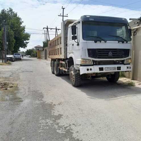 HOWO Sinotruk 2011, 450,000 km - 9.5 l - Bakı